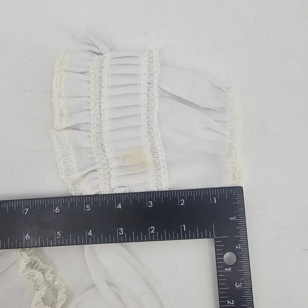 Set of 2 Vintage Infant Baby TWIN Girls Cotton Ruffle Bonnet Hat 0-3 mo Cottage